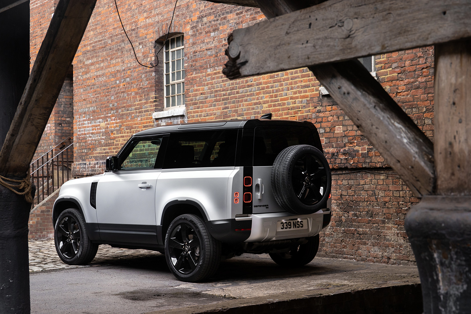 2021 Land Rover Defender - Details & Images - OVALNEWS.com