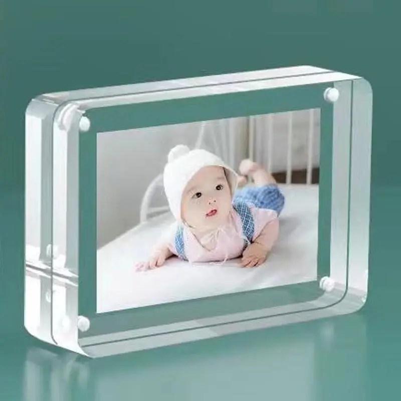 Transparent Acrylic Photo Frame Stand