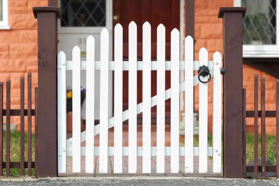 25 Unique Fence Gate Ideas For 2020 Own The Yard