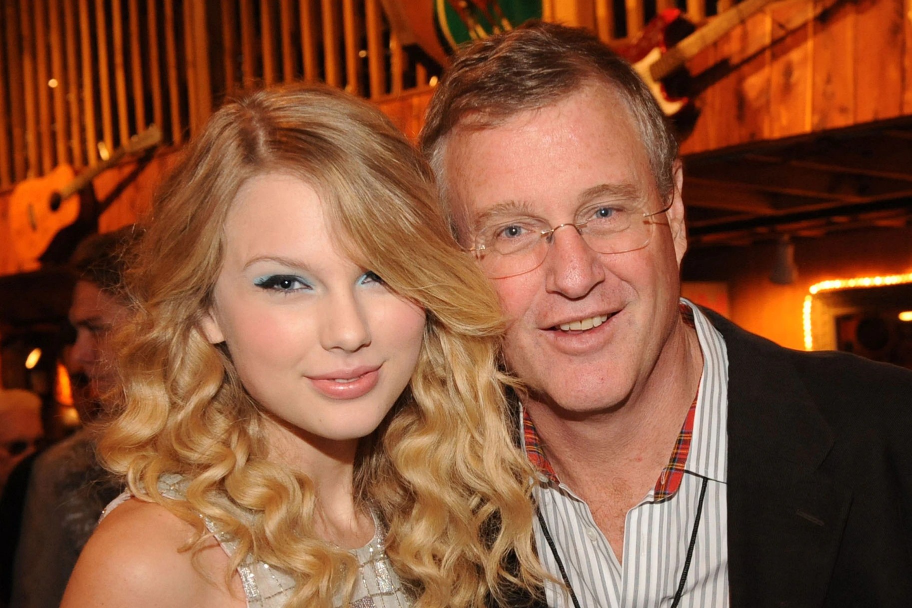 Taylor swift's dad scott swift allegedly fought florida burglar