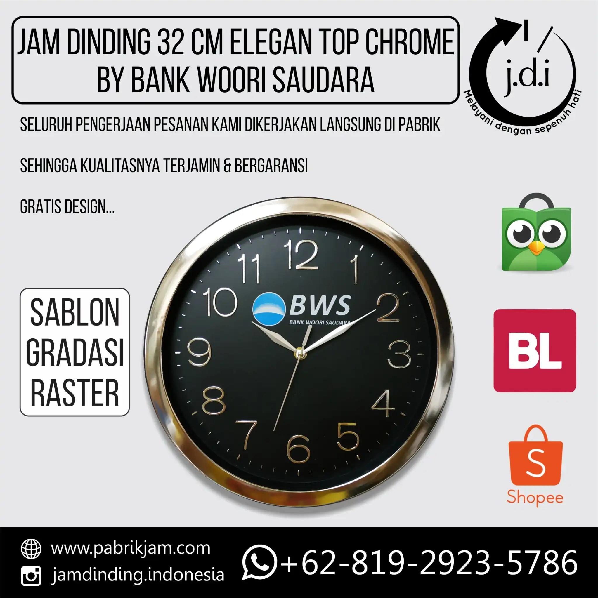 Tampilan depan Jam Dinding Custom BWS 32cm Hitam Top Chrome yang elegan dan profesional, diproduksi oleh https://pabrikjam.com untuk branding korporat.