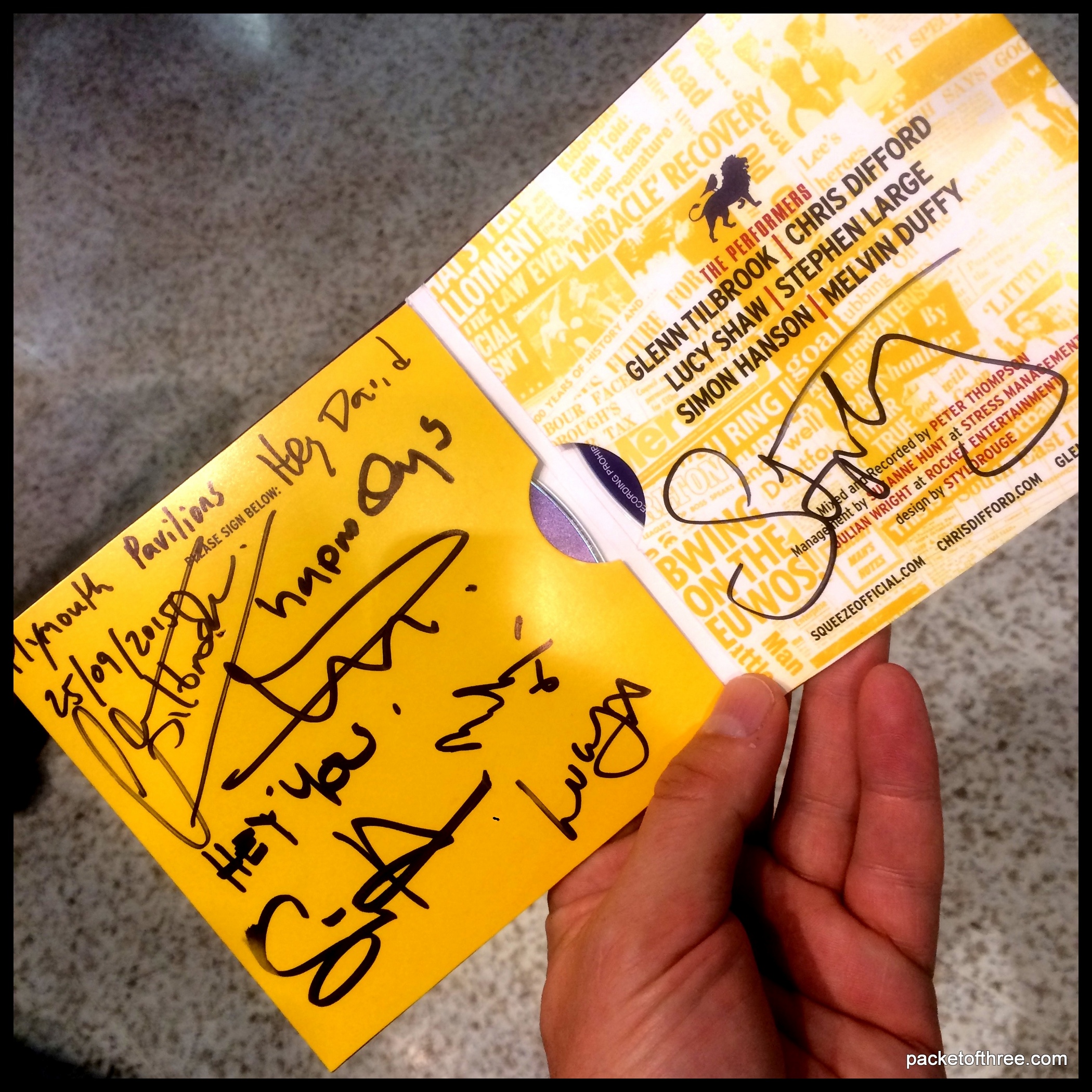 Cradle To The Grave tour 2015 - Squeeze Merchandise