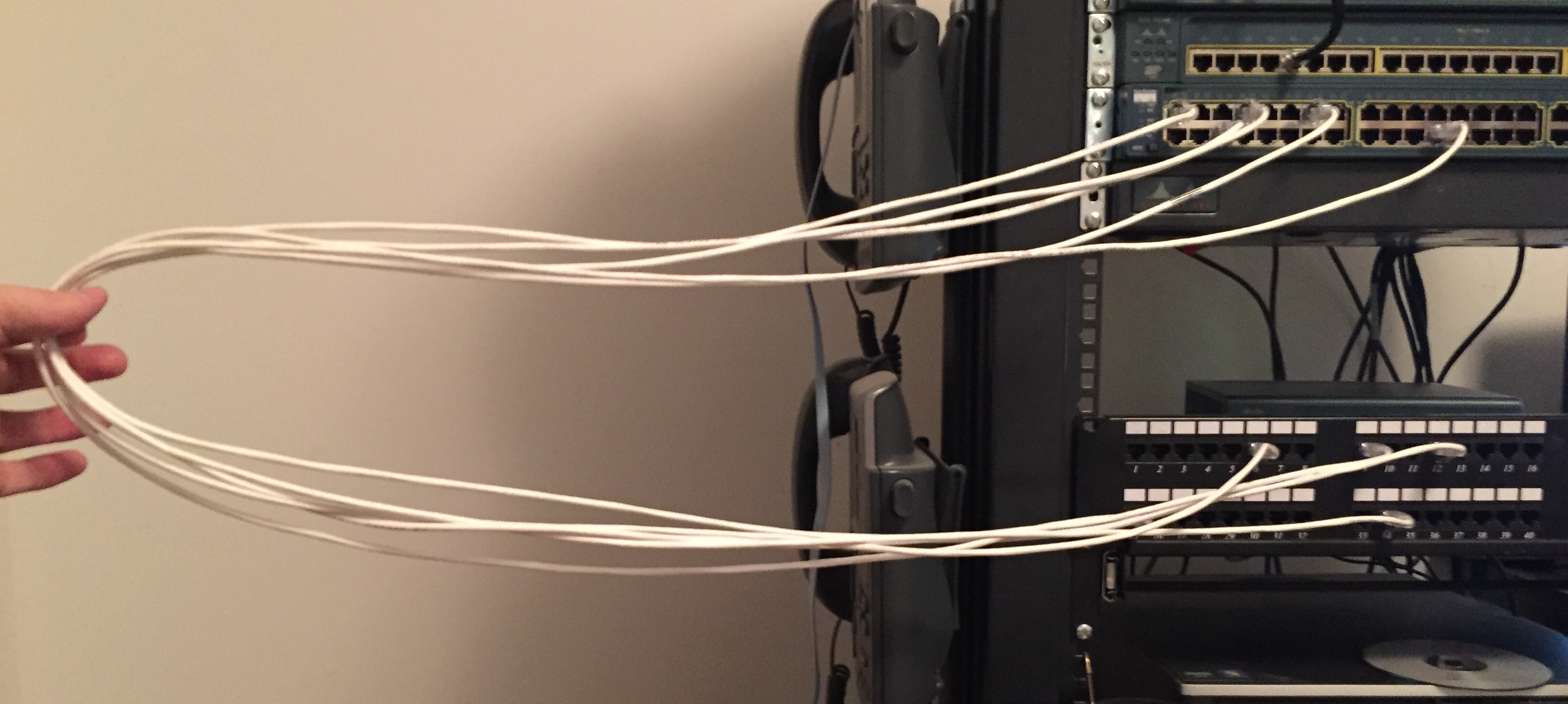how to connect router to patch panel and switch Wiring Work