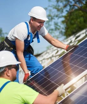 Limpieza de paneles solares en Agua Prieta