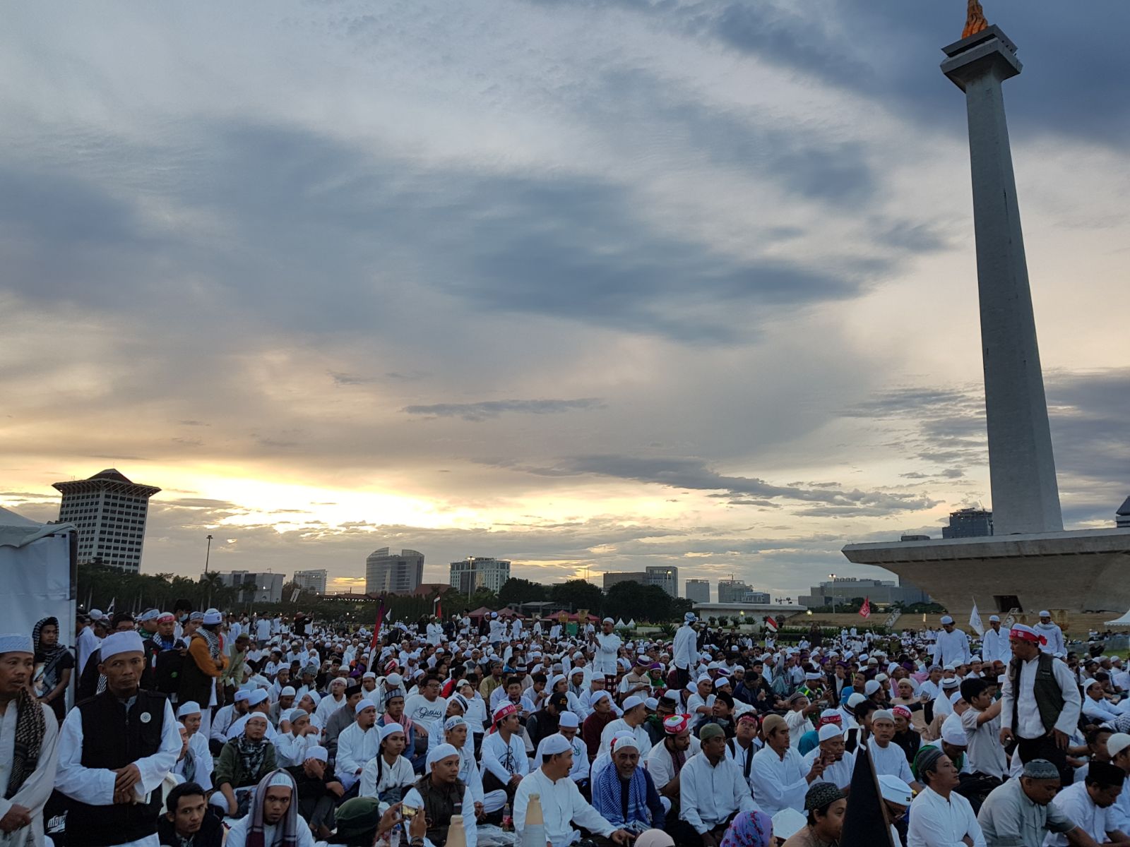 Ustadz Zulkifli Hasan: Tahun 2020 adalah Fase Khilafah Islamiyah