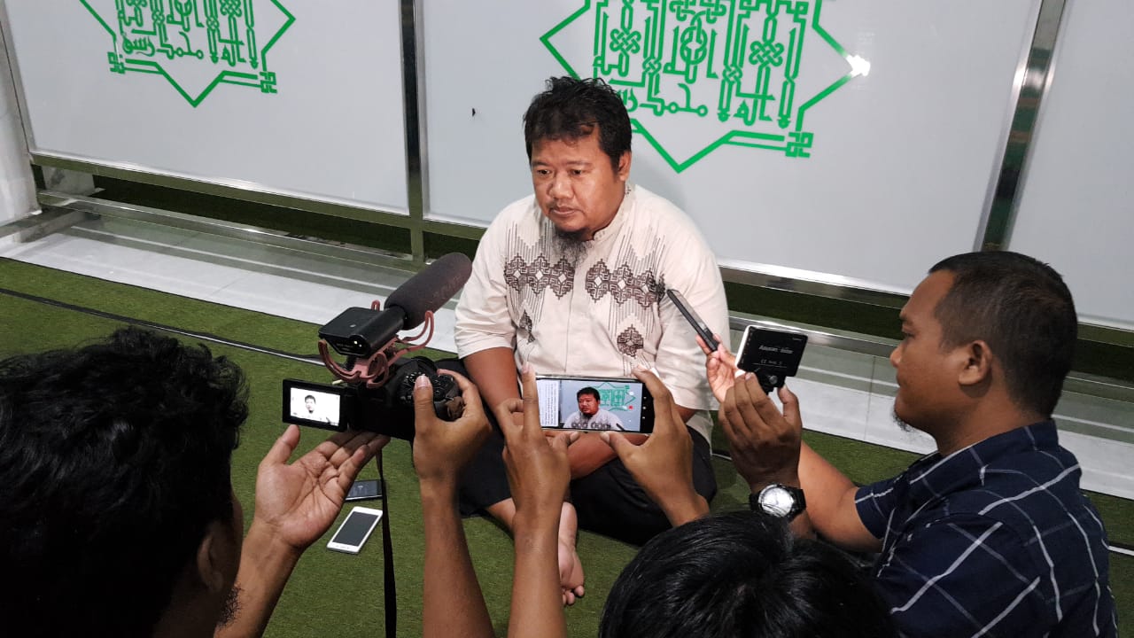 LUIS Desak Walikota Ganti Mozaik Motif Salib di Depan Balaikota Solo