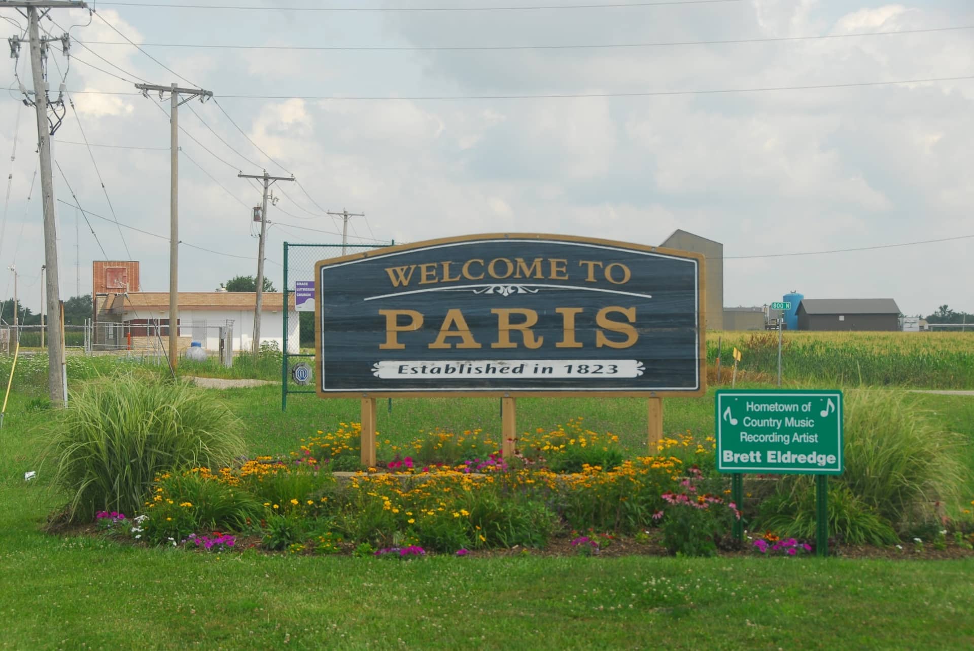 Paris Illinois A Place To Call Home Welcome Sign 1 
