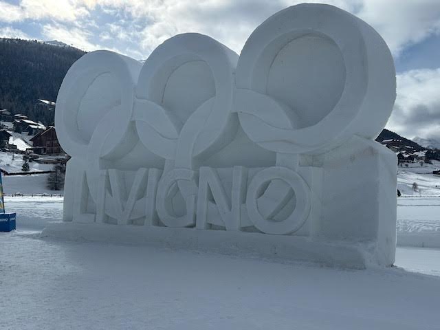 Early rising fans in Livigno get ready for another active day