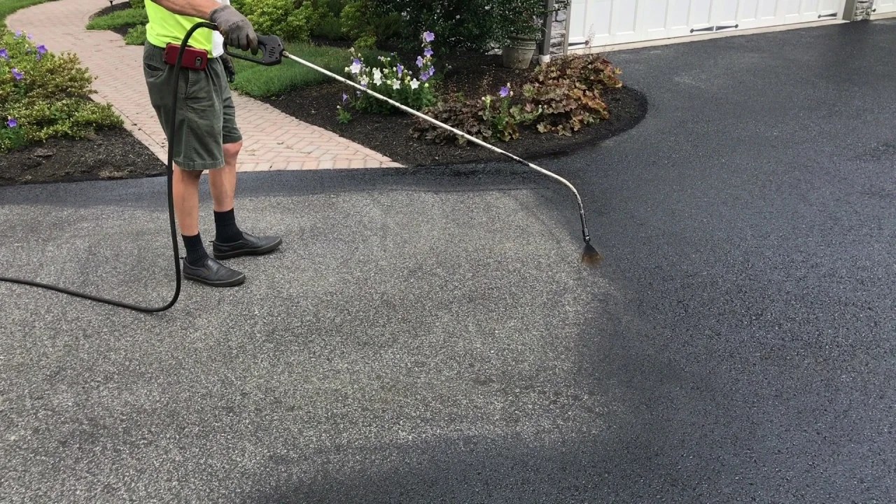 Paver sealing and cleaning