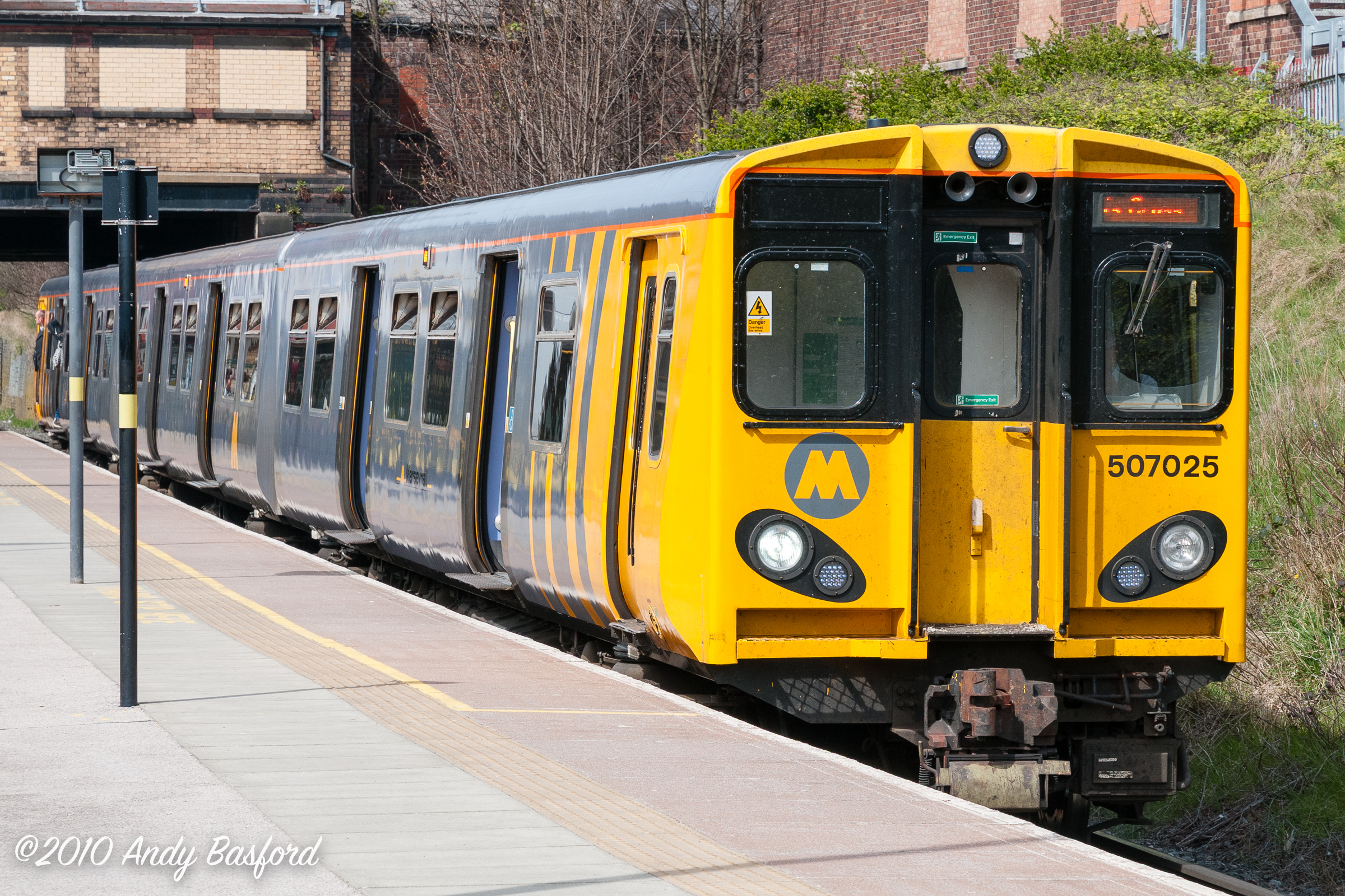 507025-20100424 (Waterloo)