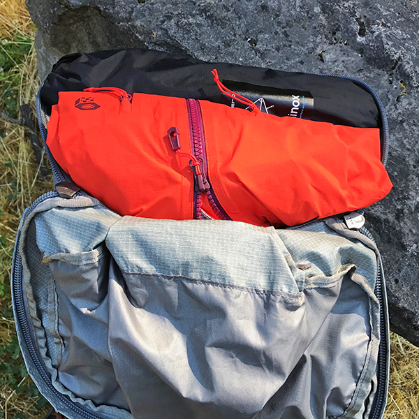 REVIEW: Sierra Designs Flex Capacitor 40-60 - PCT: Oregon