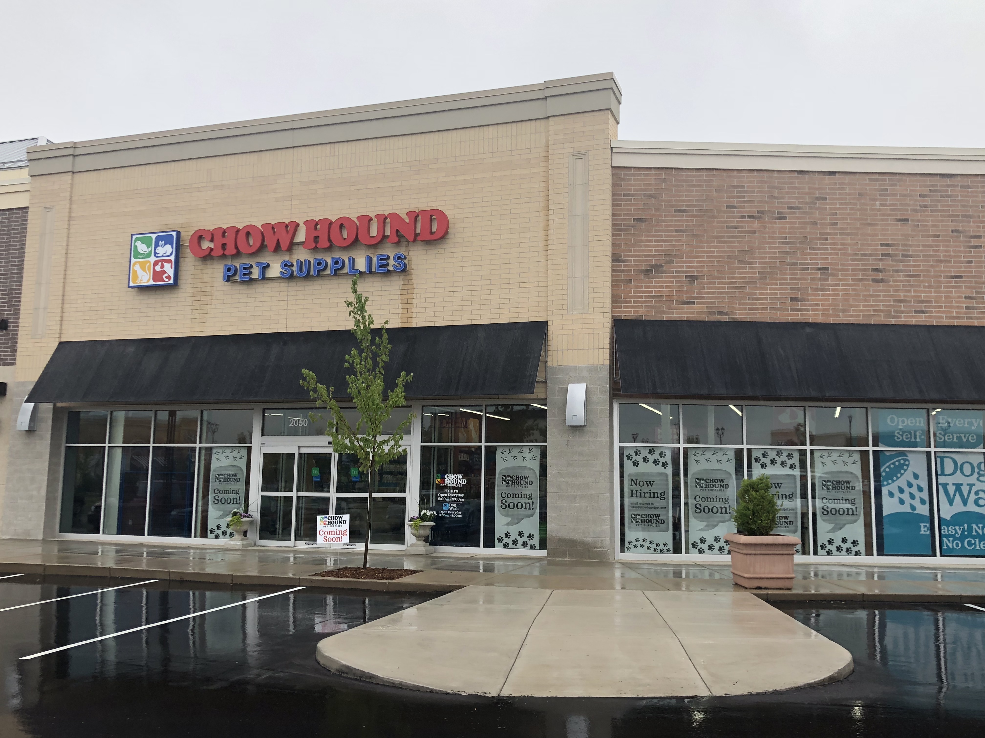 chow hound pet supplies opens 11th location pet age on chow hound pet supplies jenison mi