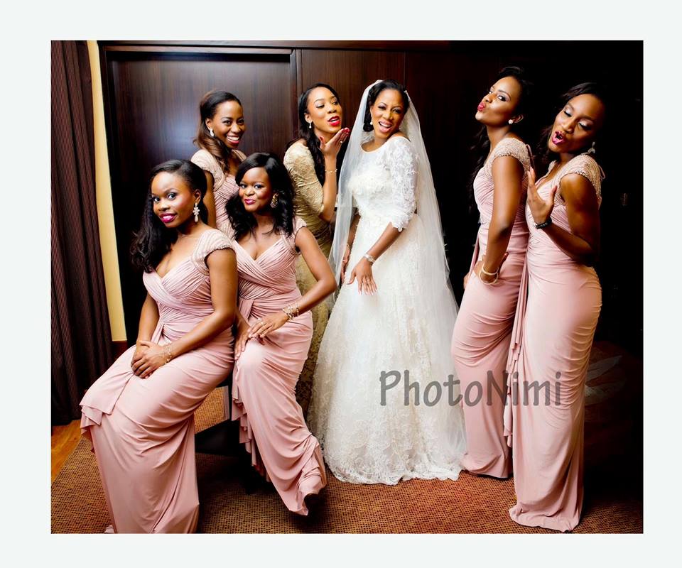 bride & her train
