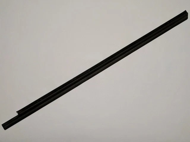 Genuine bmw e30 waist level ext. door trim. weather-stripping. driver
