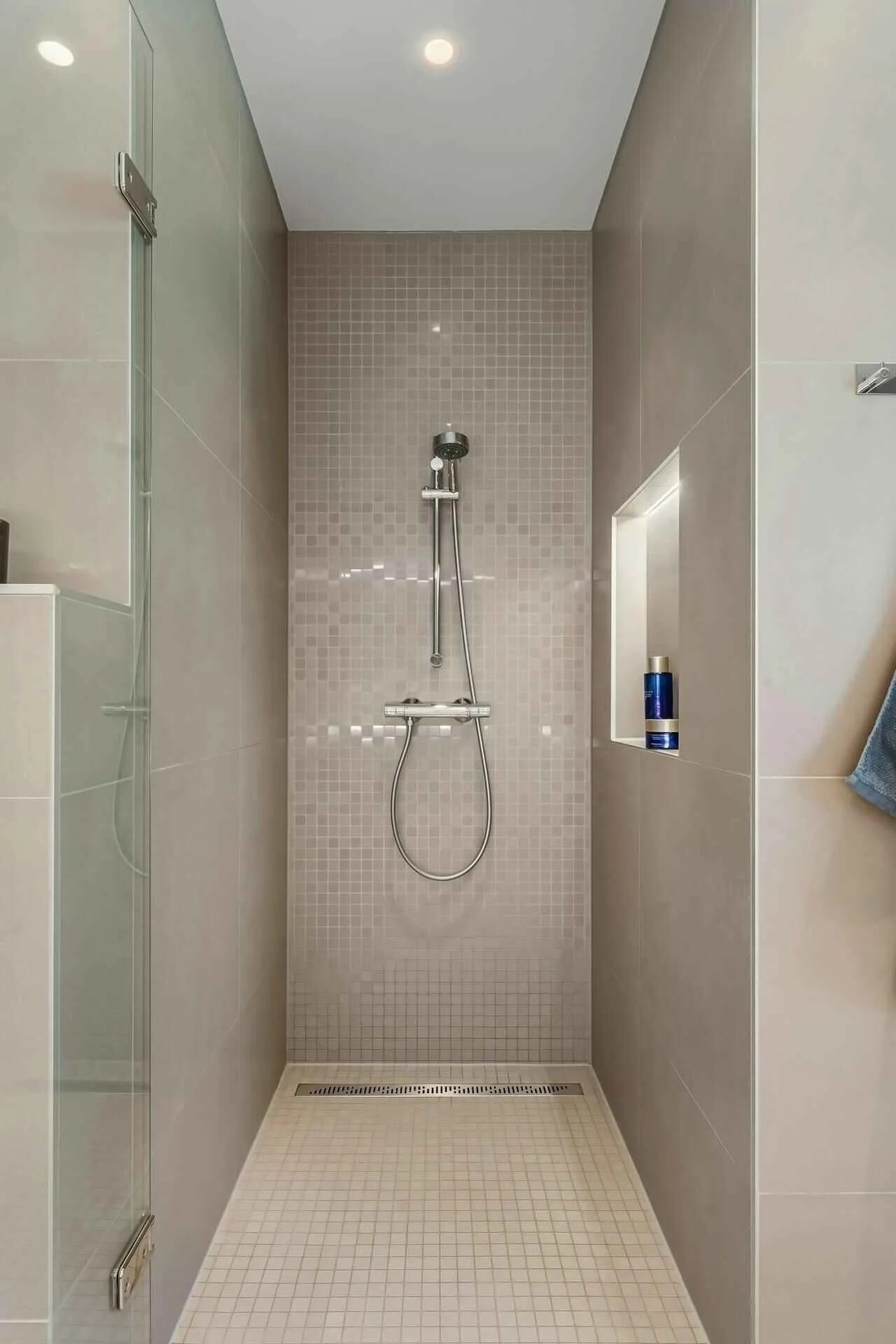 Compact Walk In Shower Installation