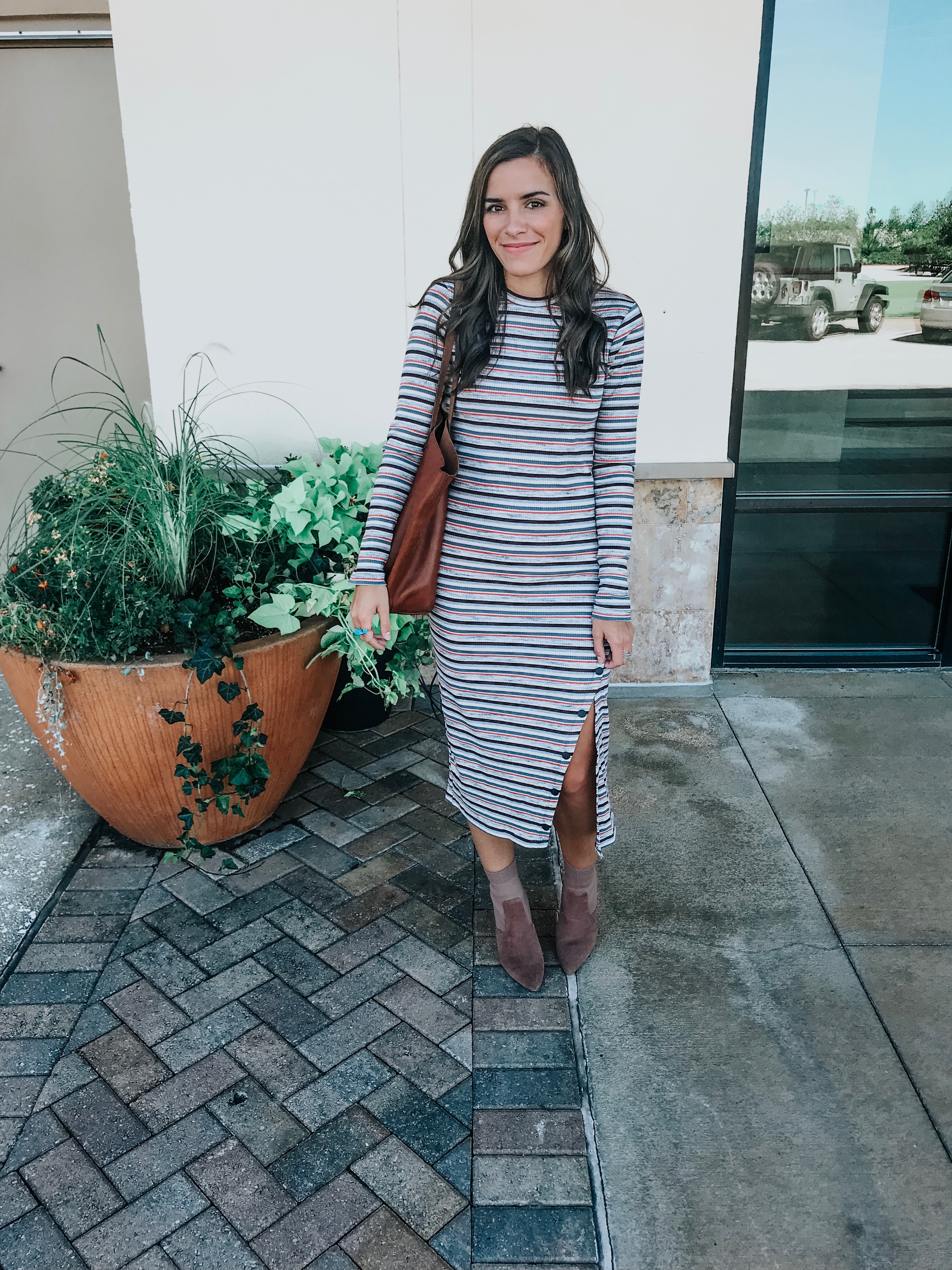 10 must-have sweater dresses - Pines 