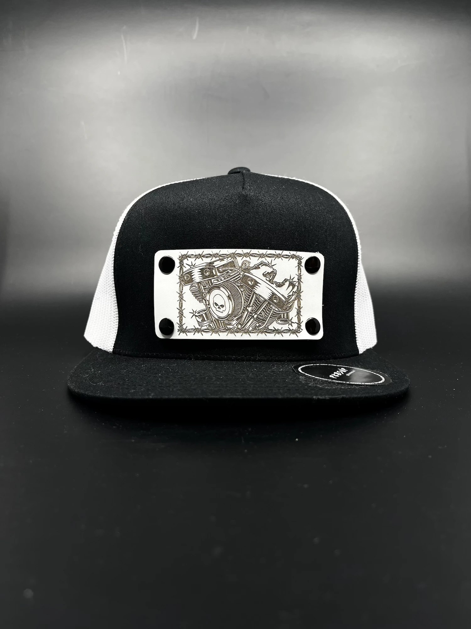 PKB|snaps- ksiltovka Classic Trucker - černá&bílá + měnitelná destička