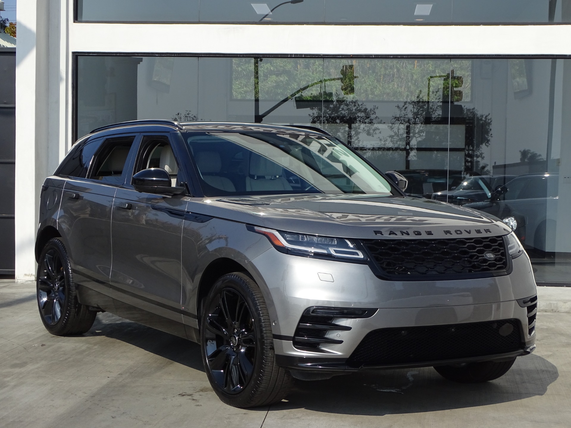 2018 land rover range rover velar p250 r-dynamic hse stock # 735347 for