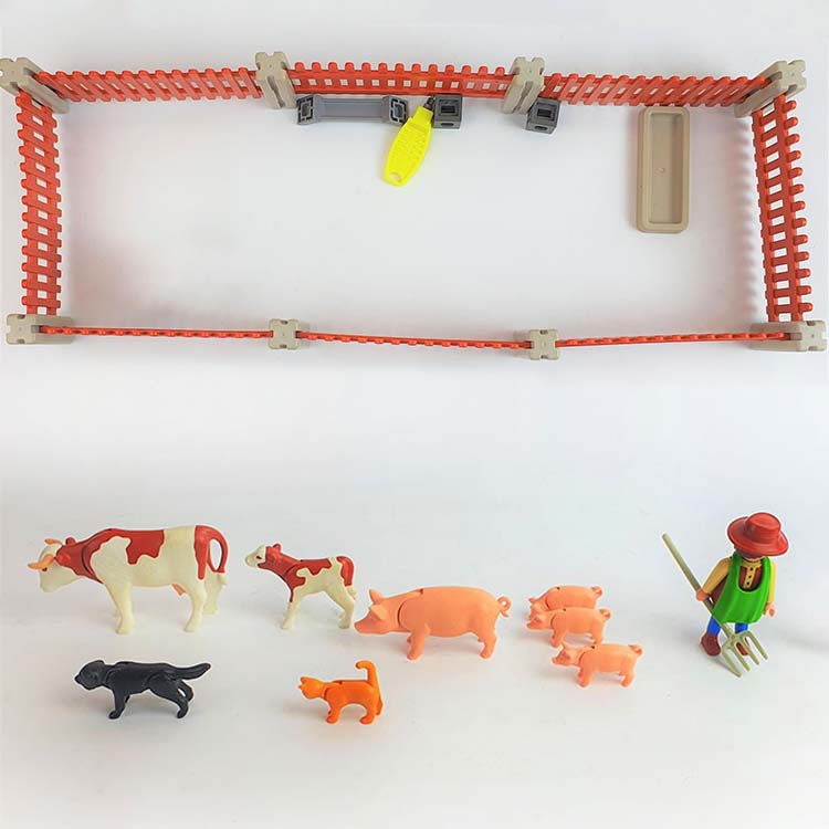 Pièces Détachées Playmobil 3072 (Ferme) - Double Porte Avec Références 30211610 + 30045880 - Occasion Bon état