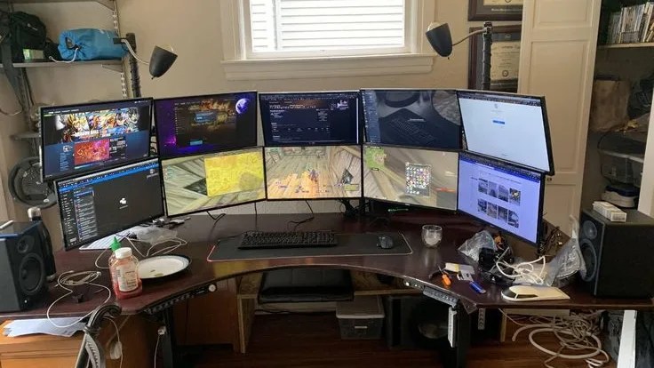 How To Choose The Best Gaming Desk In 2026 Size Ergonomics More Edited.webp