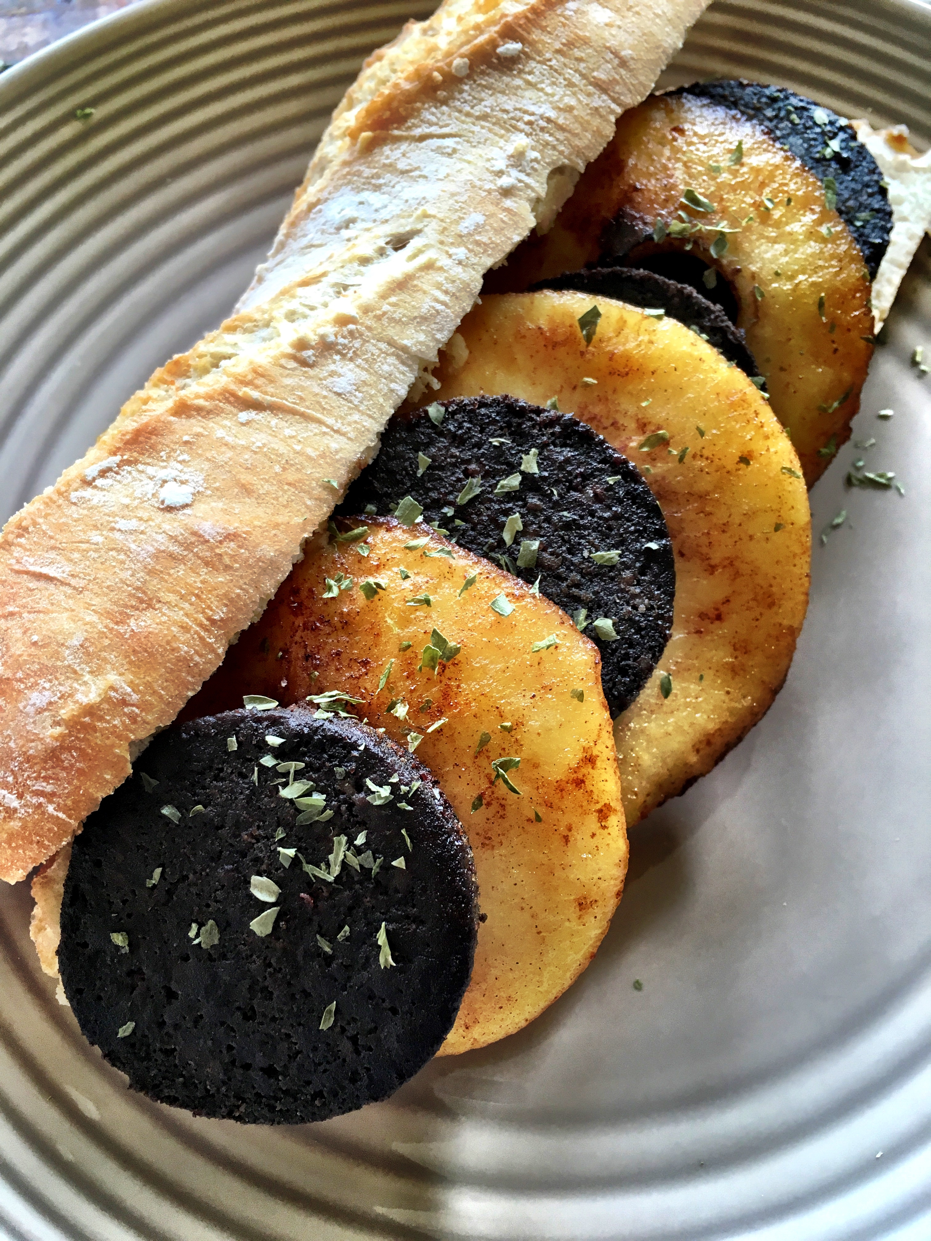 Broodje bloedworst met appel