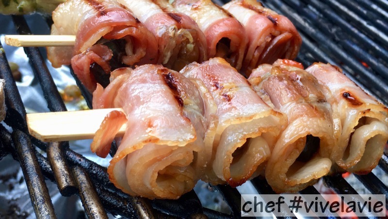 dadels in bacon