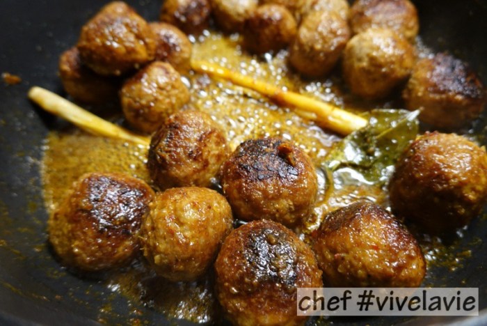 Rendang gehaktballetjes