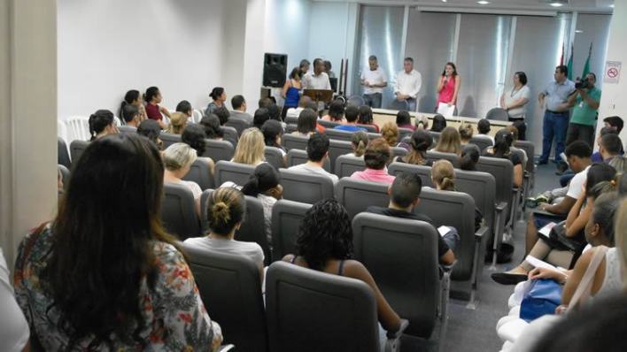 Os alunos que forem beneficiados serão chamados para receber o termo de concessão. (Foto: Divulgação/PMP)