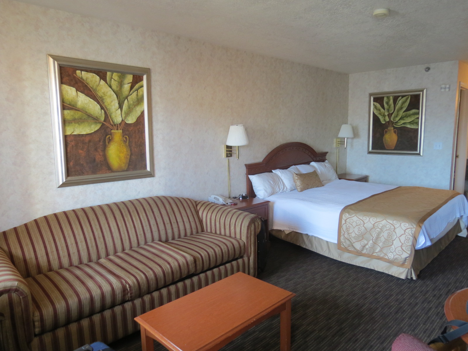 St George Inn and Suites