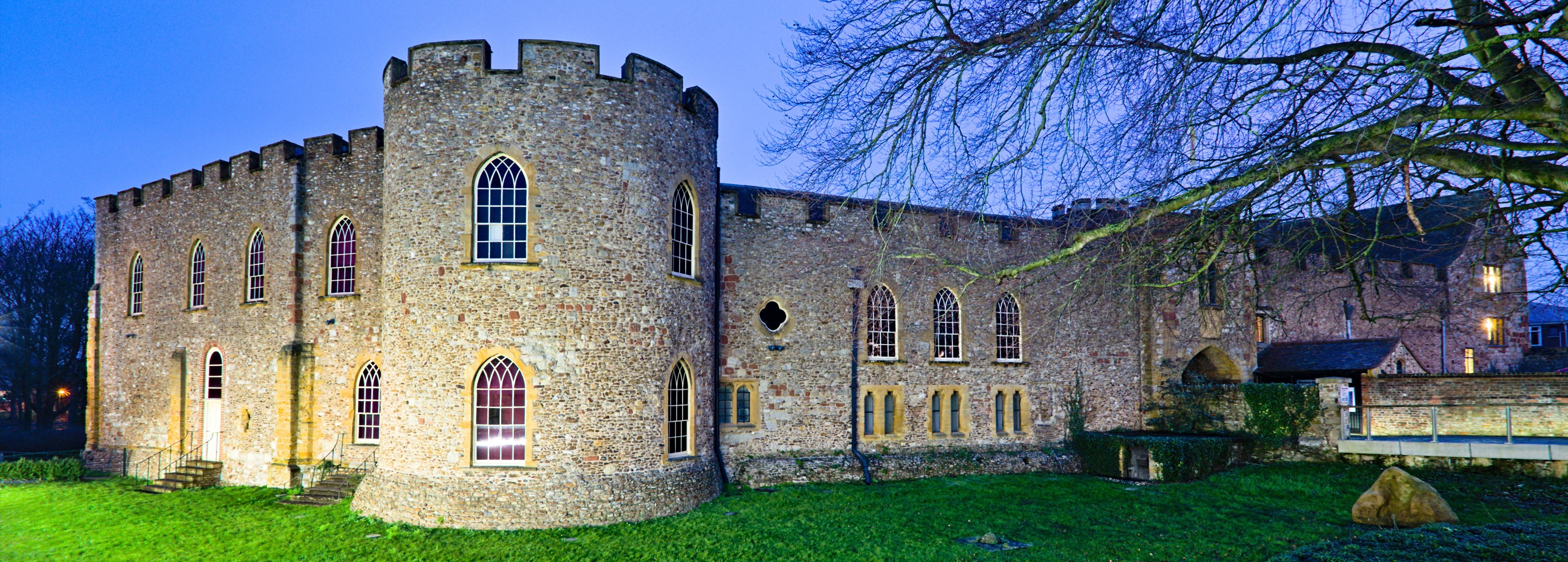 Discover Ta Postcode Area Taunton - Download Professional Light Photo | 8K