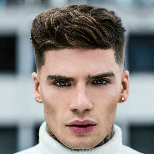 Certain hairstyles exemplify maturity, adding to a face full of wisdom. 10 Hairstyles Will Suit Men with Oval Faces - Pouted Magazine