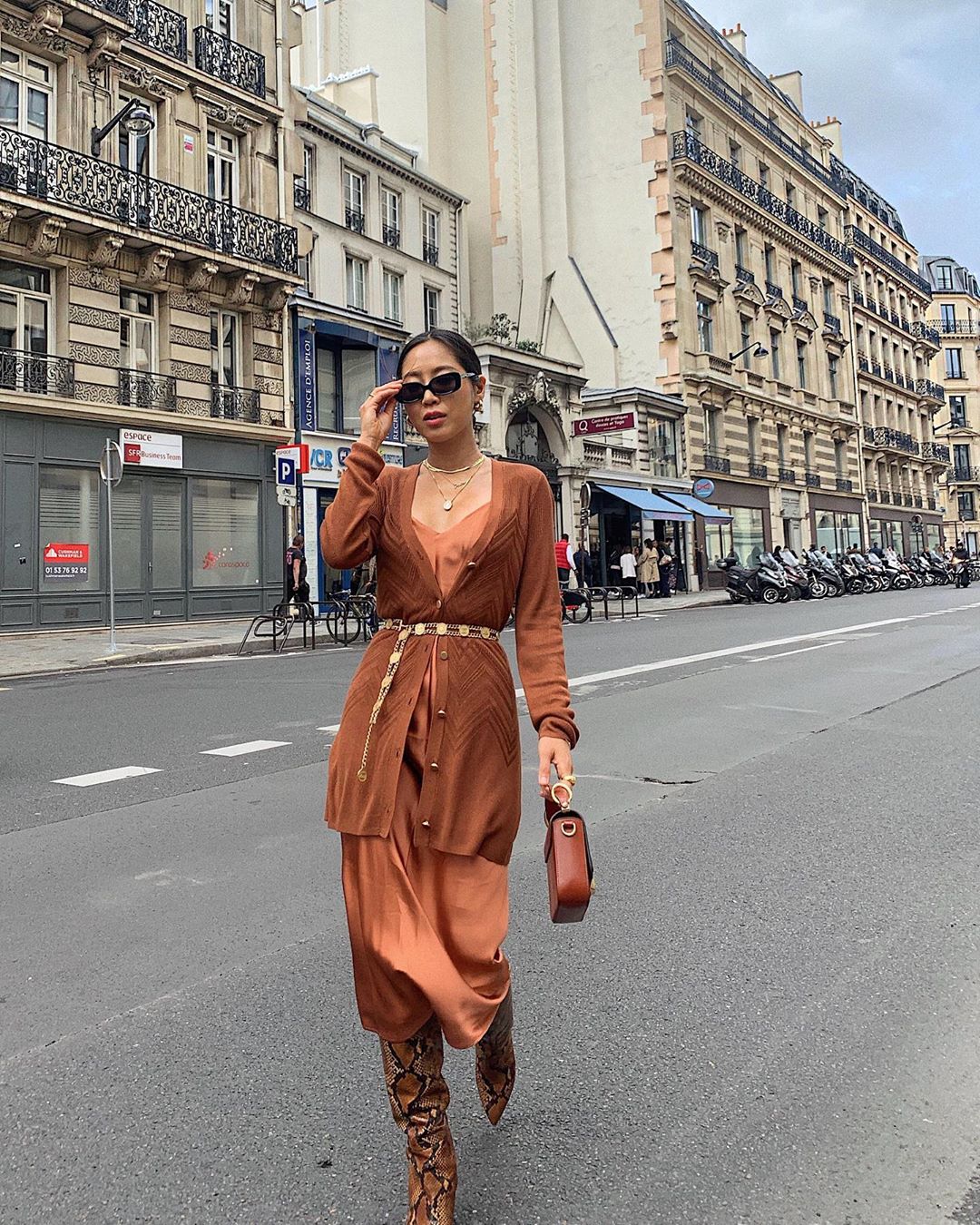 60+ fashionable '90s ladies outfit ideas that come back in 2022