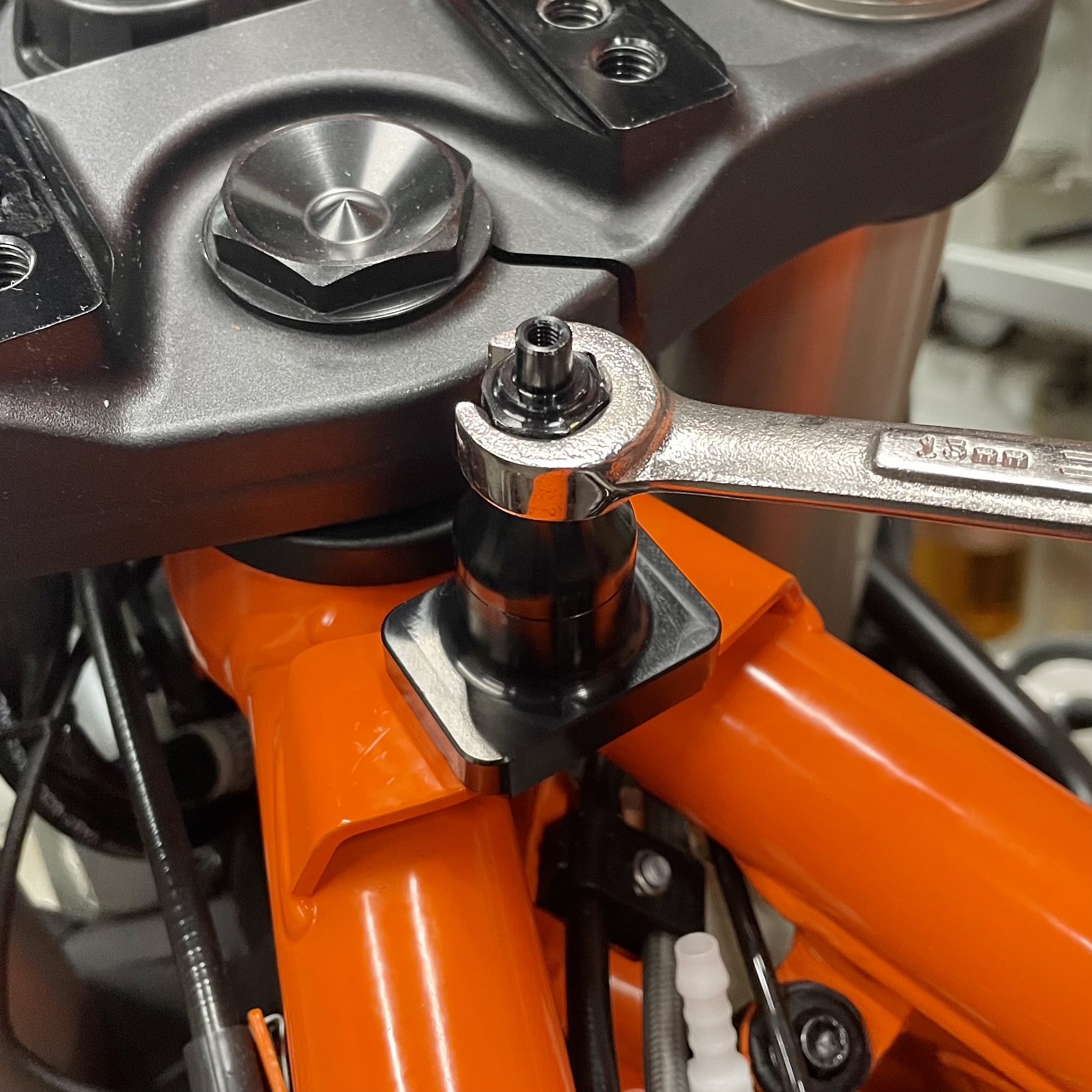 SDX505 Stabilizer KTM Adv 790 and 890 | PowerCell Performance