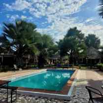 Afropolis Pool mit Sitzen Mittagsruhe ...