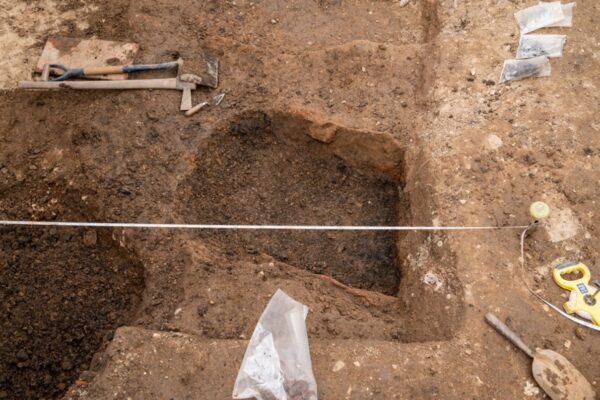 Roman clay-lined oven