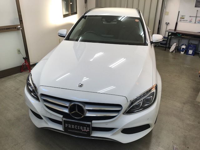 ベンツ Cクラス w205 ワゴン ウィンドモール 汚れ 磨きルーフレール
