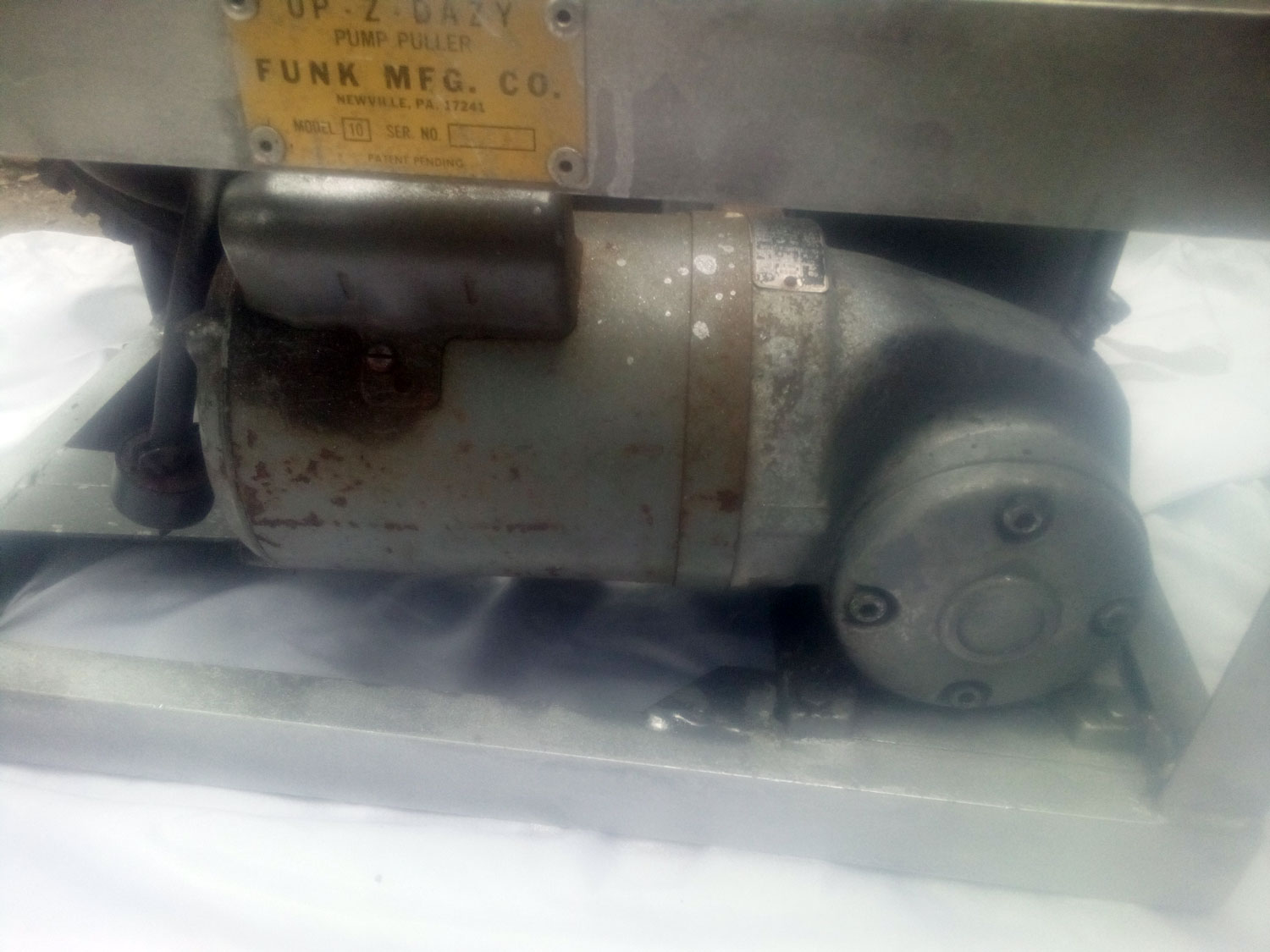 Up-Z-Dazy-Pump-Hoist-1.jpg?fit