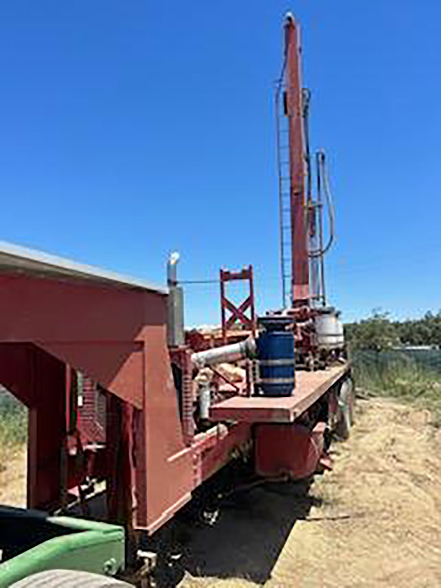 Simco 5000 Drilling Rig