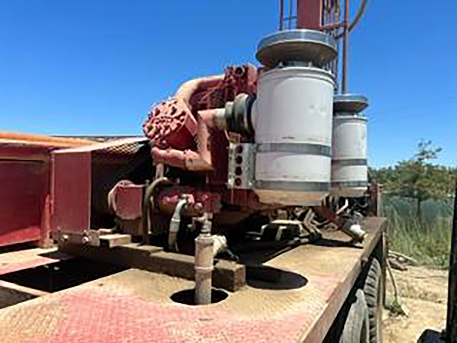 Simco 5000 Drilling Rig