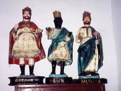 Hoy Es Dia De Los Santos Reyes Magos El inicio de su celebracin data del siglo III en el Oriente y en el Occidente se adopt en el siglo IV.