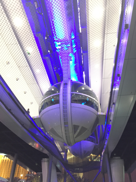 Caesar Wheel By Sam Noble - Ultra HD Mobile Gradient Pictures | Free Download