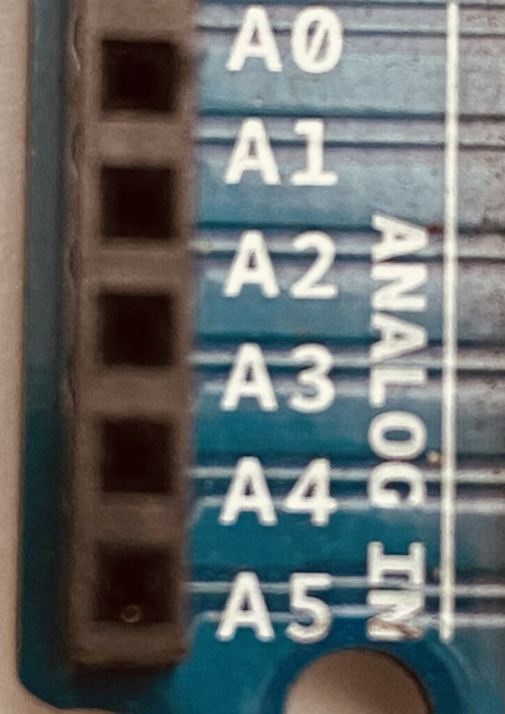 analog pin markings on Arduino board. used with analogRead