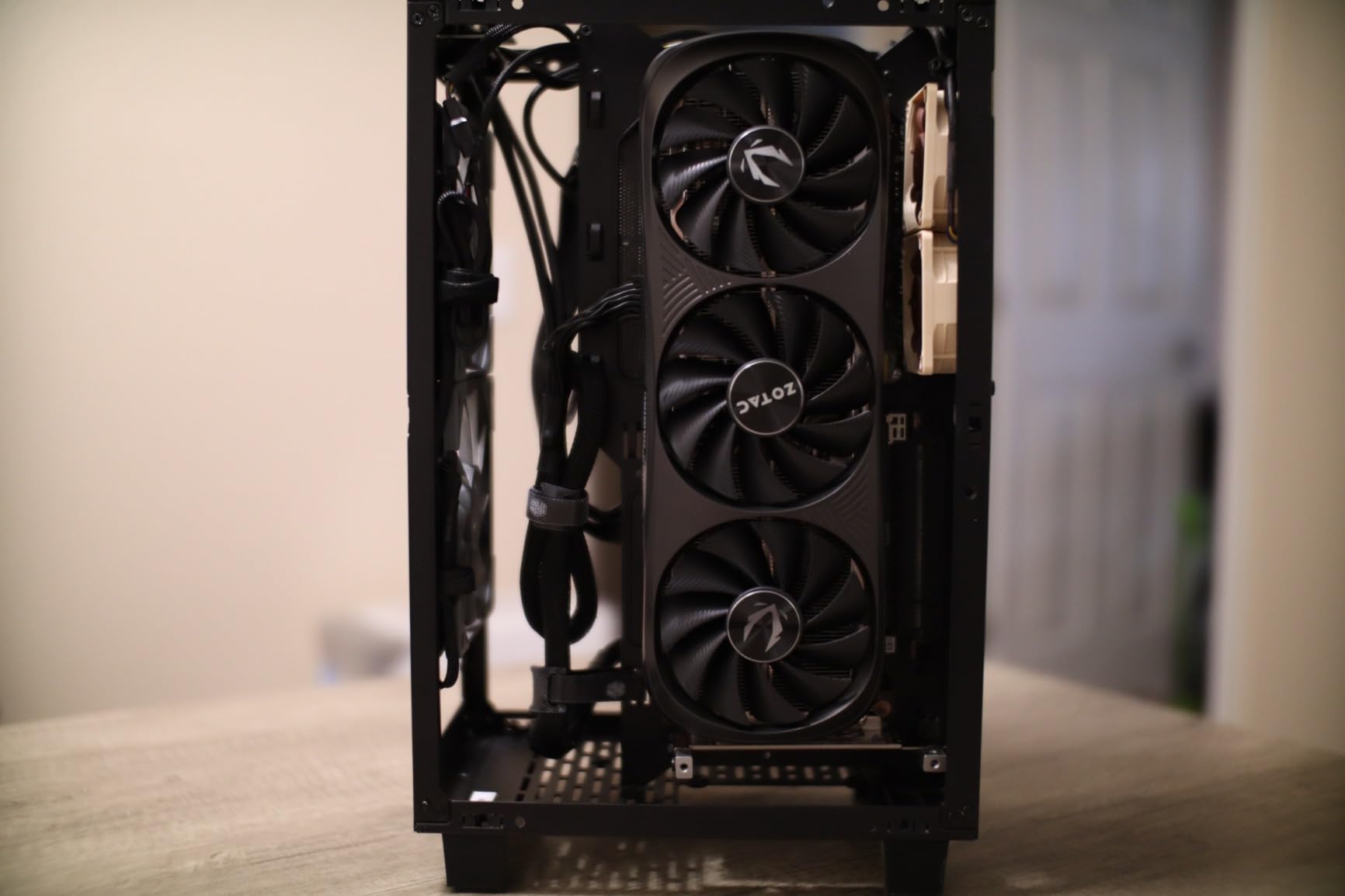 Best RTX 4080 Super Graphics Cards 2026 8 Models Compared B0CSBDFS55 Customer 1 