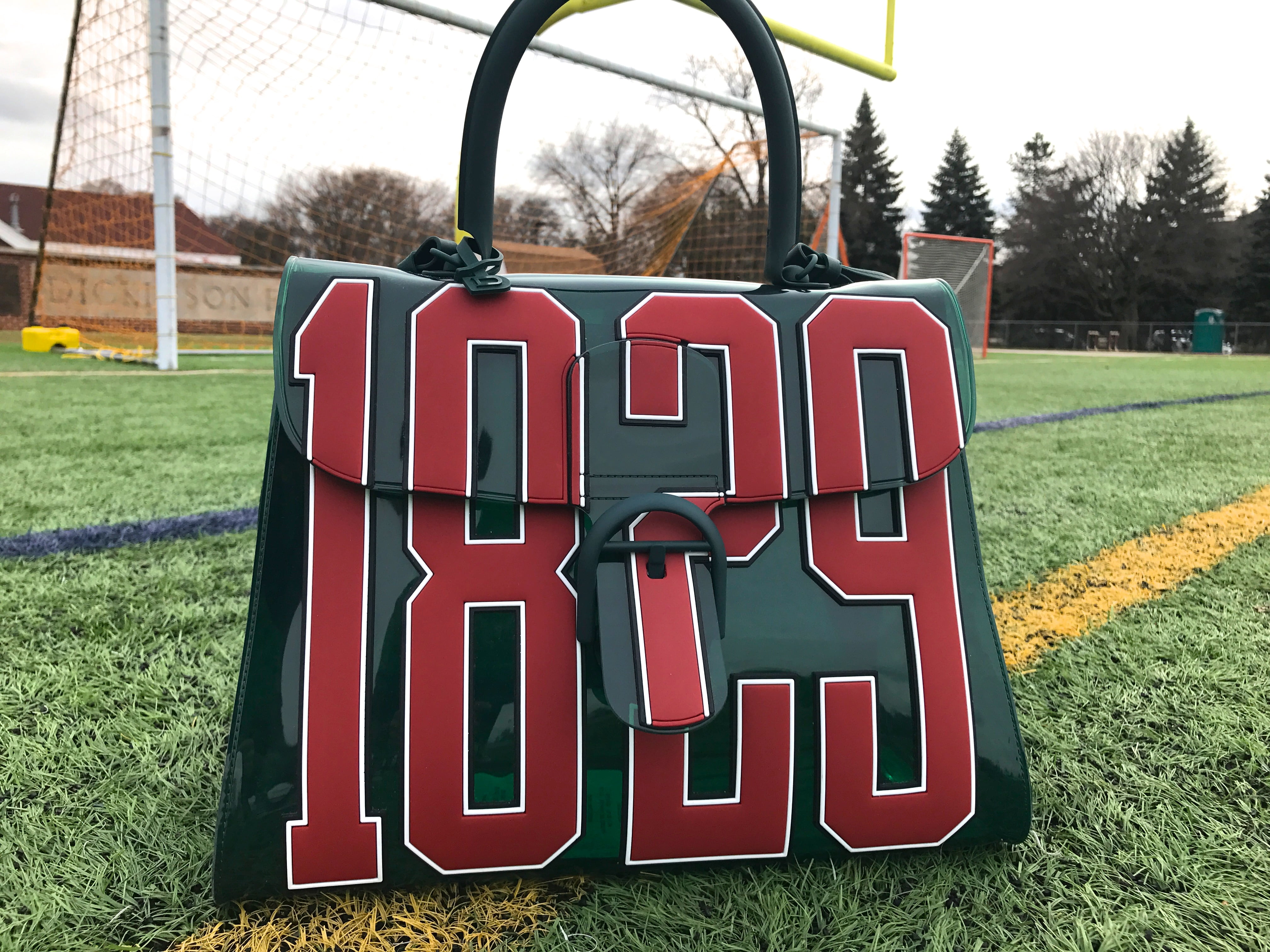 Delvaux's New Hero - PurseBop