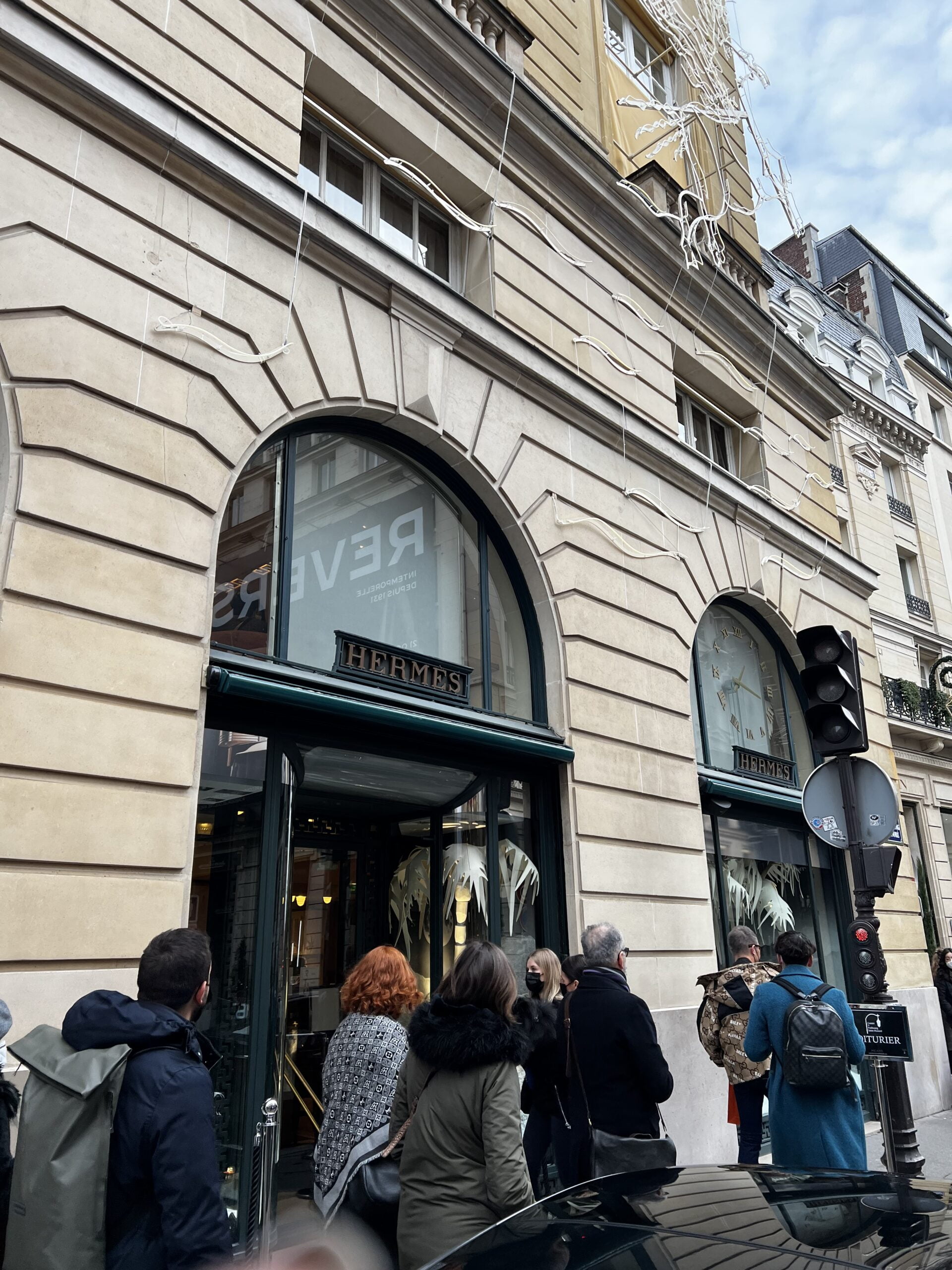 Hermès boutique facade