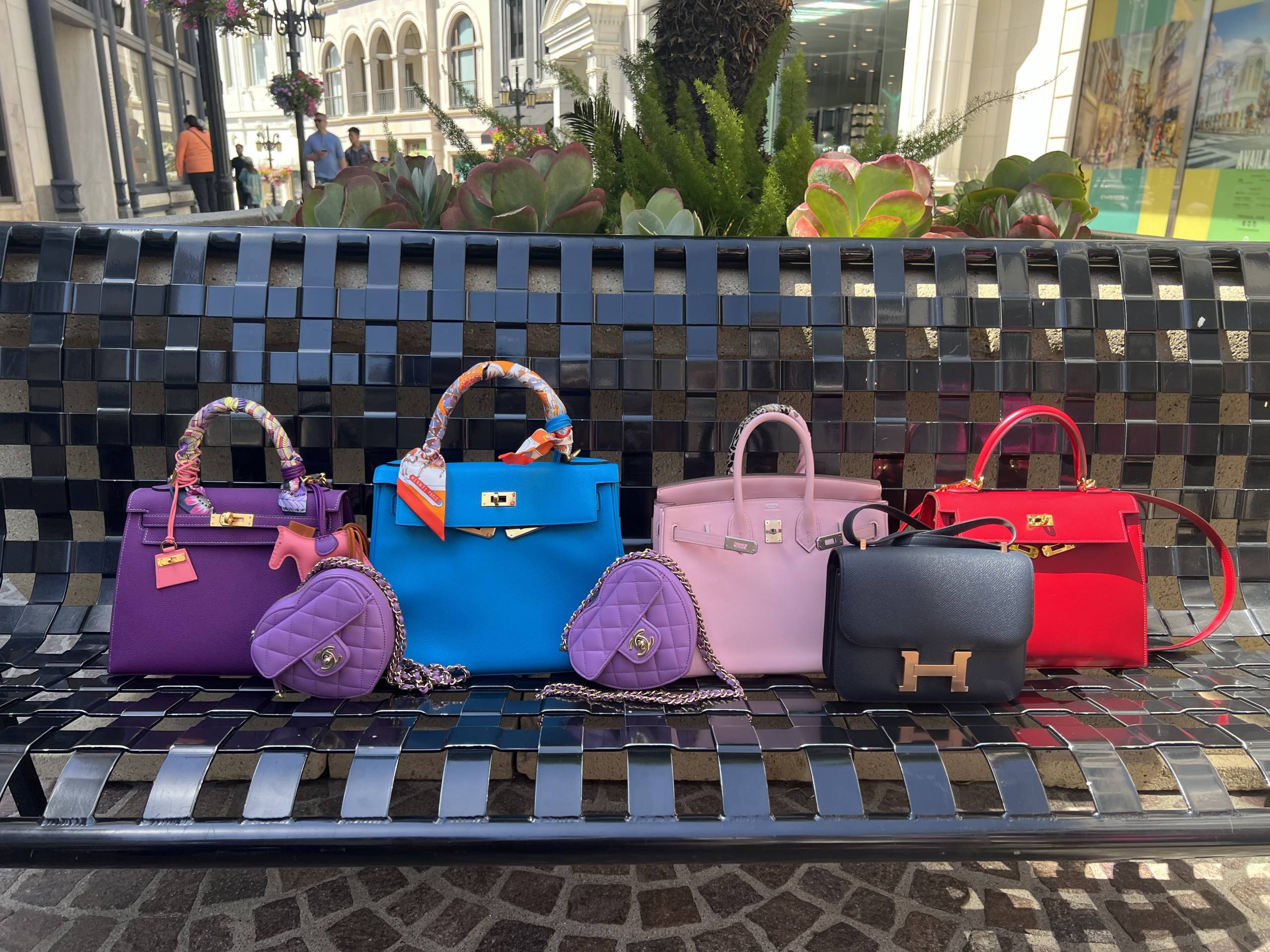 Hermès Kelly bags spotted on Rodeo Drive