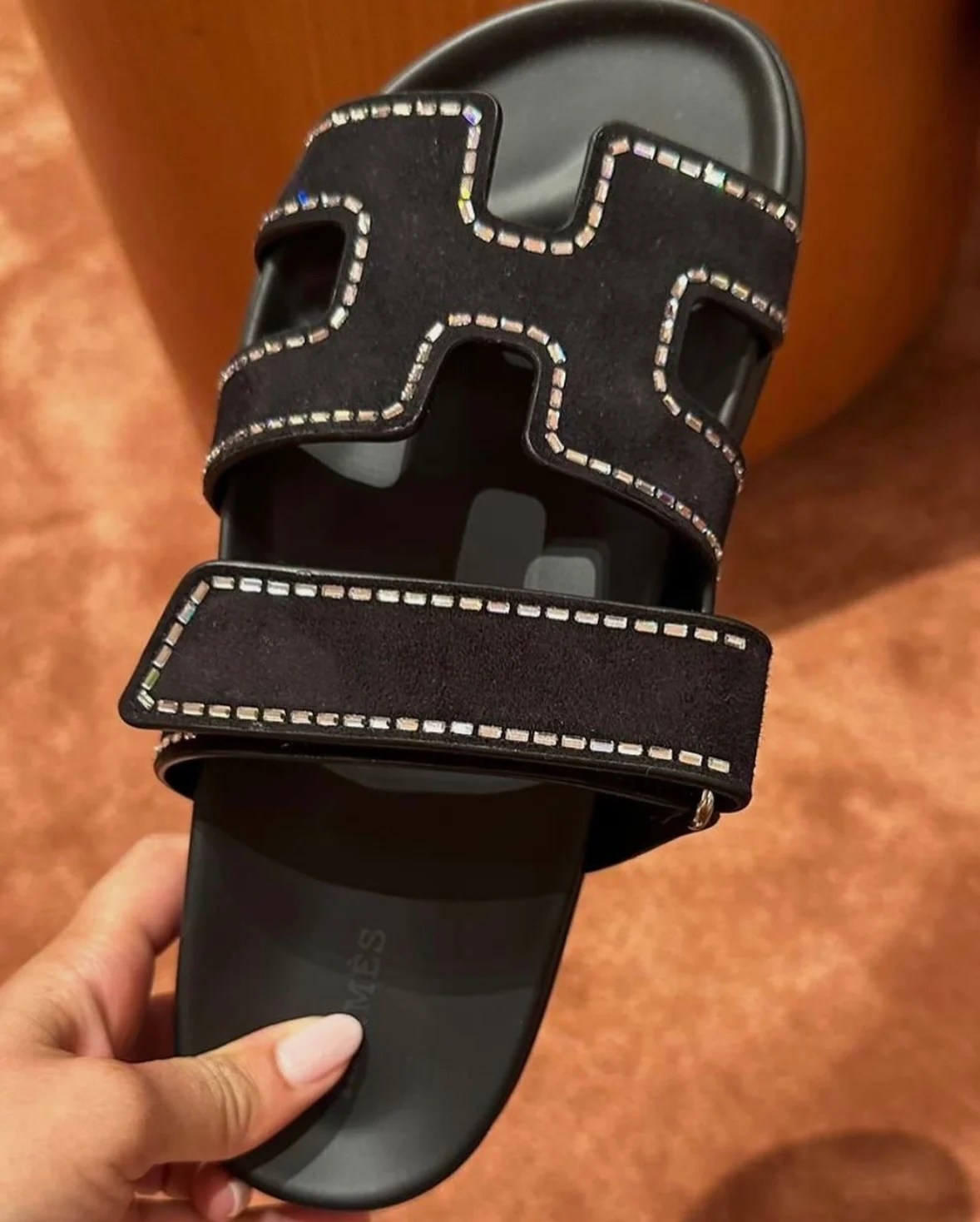 chypres | hermes chypre | hermes dad sandal | hermes fall 2023 | hermes shoes | chypres | chypre croc | chypre studded | chypre satin
