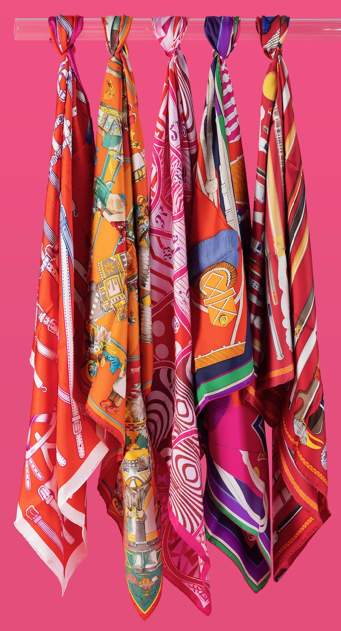 Drape Yourself in Hermès: Rare Scarves at Heritage Auctions | hermes silks | kermit oliver | jungle love