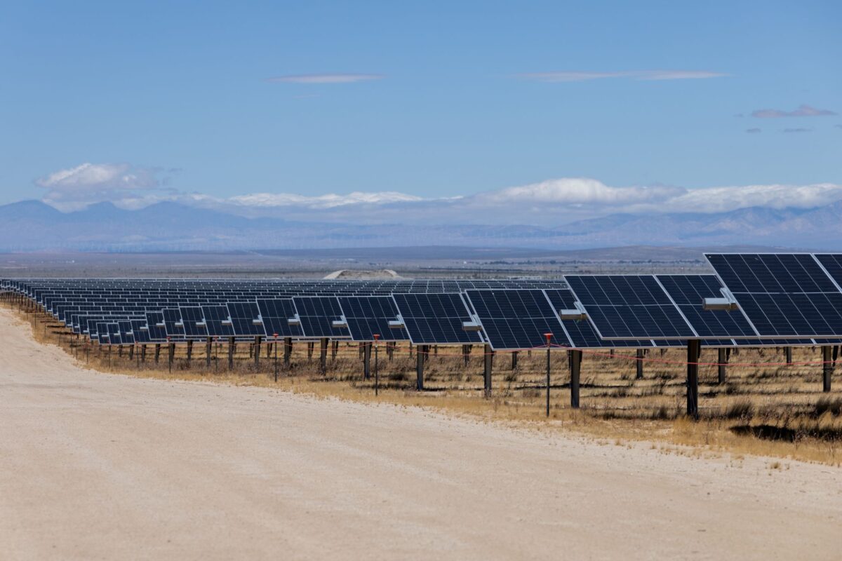 Avantus' Solar Revolution: Aratina 1 Project Powers Up in California (2026)
