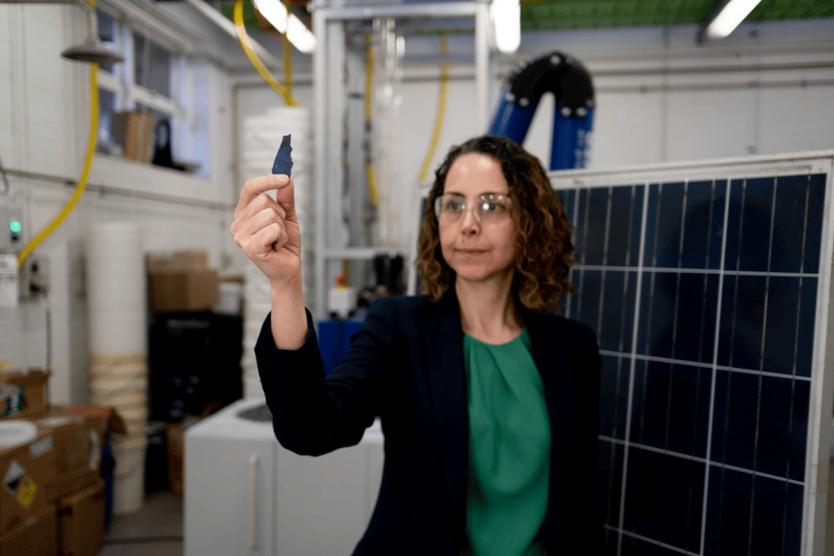 Silver Recovery Revolution: Australian Pilot's Breakthrough in Solar Panel Recycling (2026)